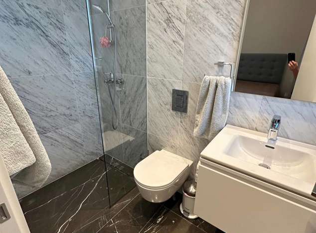 Image No.33-3 Bed Property for sale