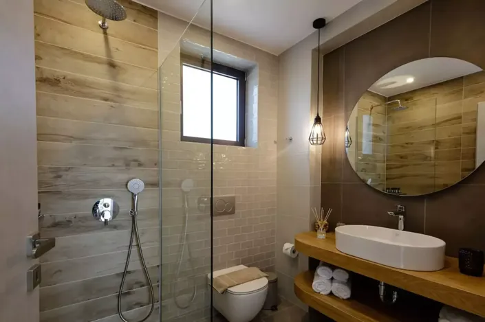 Image No.19-4 Bed House for sale