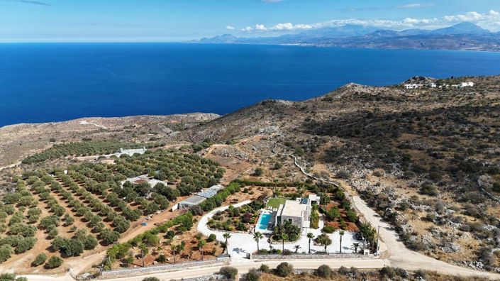 Image No.8-4 Bed House for sale