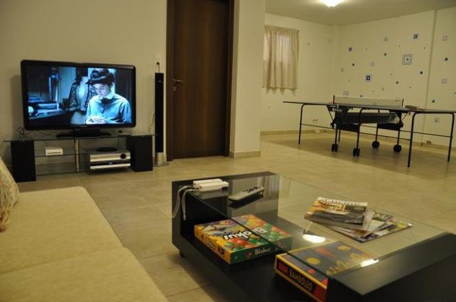 Image No.15-4 Bed House for sale