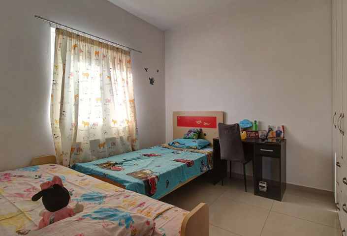 Image No.11-3 Bed House for sale