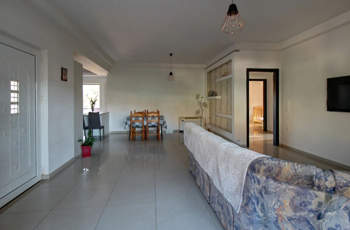 Image No.14-3 Bed House for sale