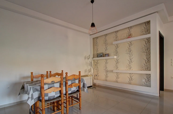 Image No.20-3 Bed House for sale