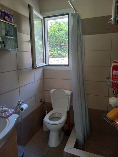 Image No.9-3 Bed House for sale