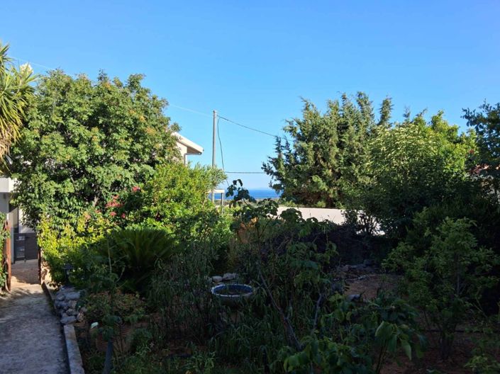 Image No.15-3 Bed House for sale