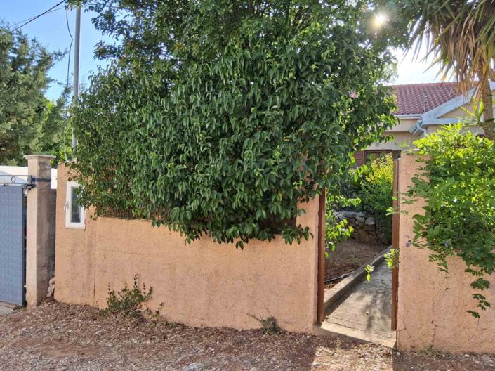 Image No.9-3 Bed House for sale