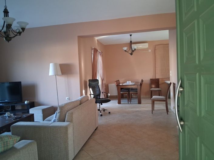 Image No.18-2 Bed House for sale