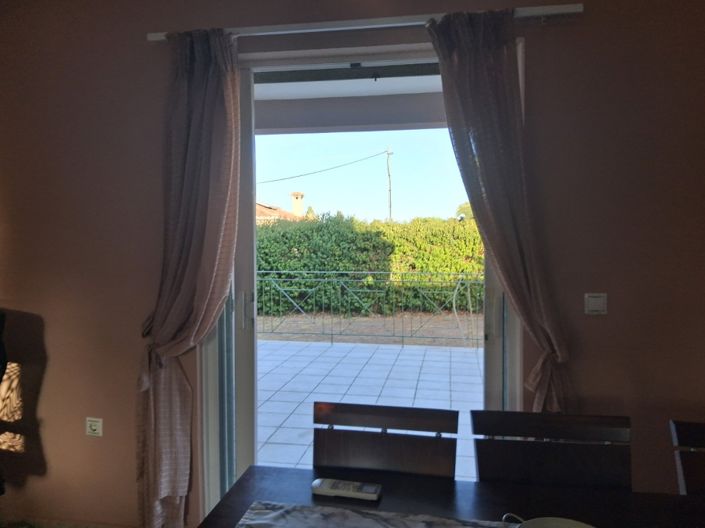 Image No.9-2 Bed House for sale