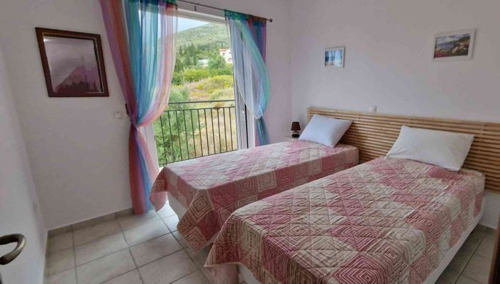 Image No.9-2 Bed Villa for sale