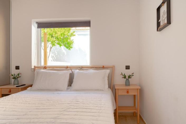 Image No.17-2 Bed House for sale