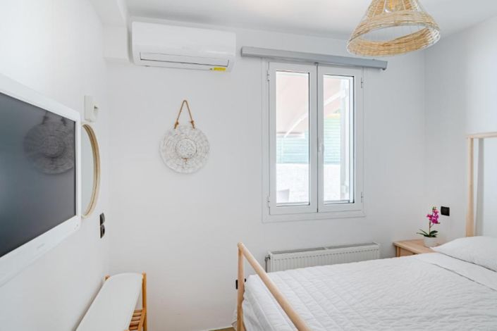 Image No.19-2 Bed House for sale