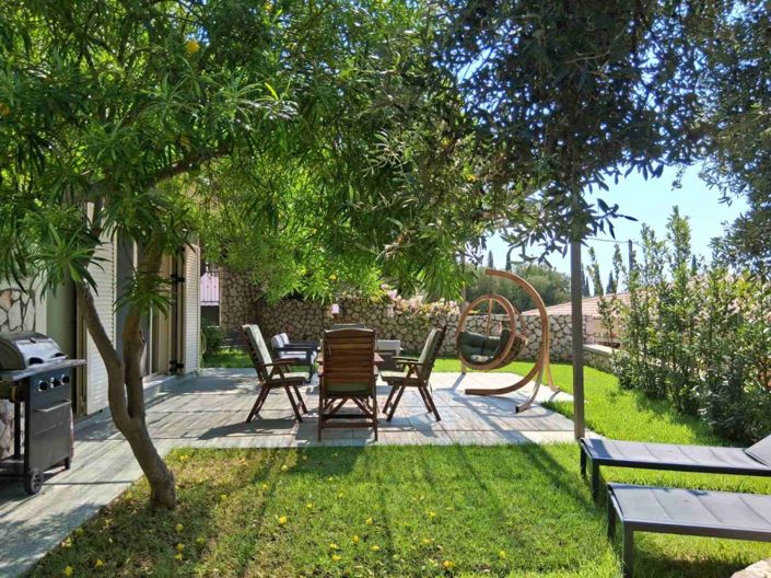 Image No.17-5 Bed House for sale