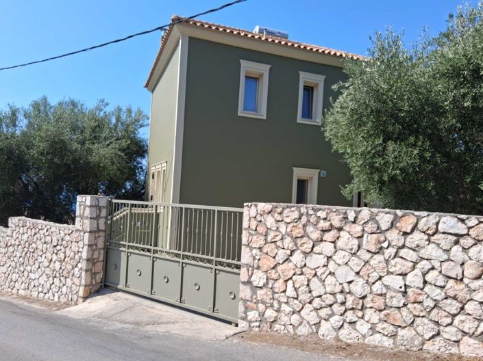 Image No.2-5 Bed House for sale