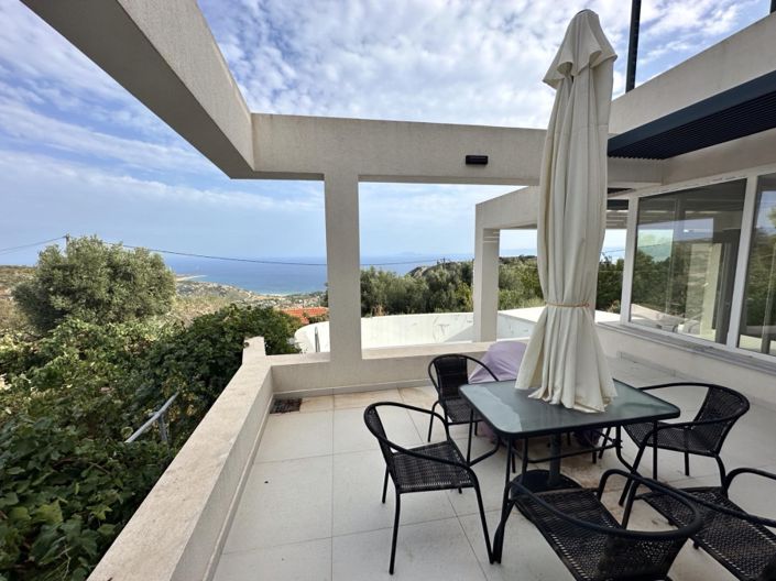 Image No.12-4 Bed Villa for sale