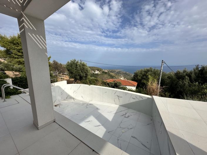 Image No.8-4 Bed Villa for sale