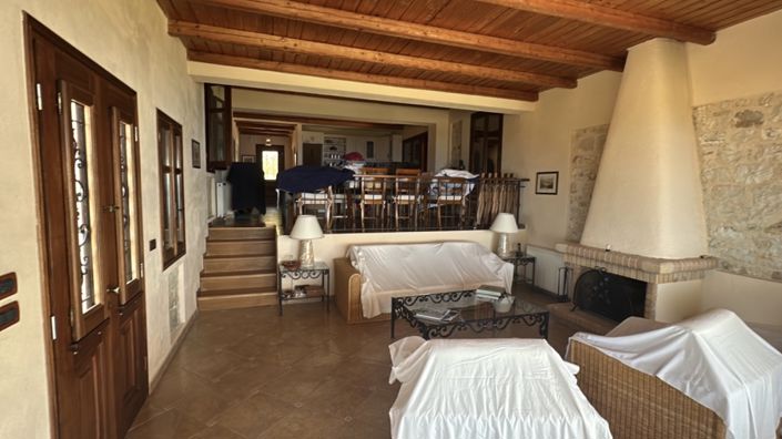 Image No.14-Villa for sale