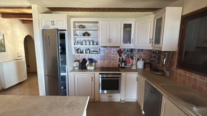 Image No.17-Villa for sale