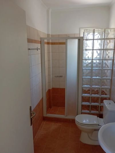 Image No.17-3 Bed House for sale