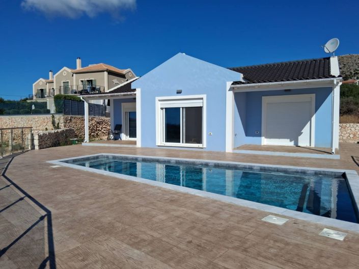 Image No.1-2 Bed Villa for sale