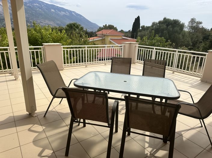 Image No.20-4 Bed House for sale