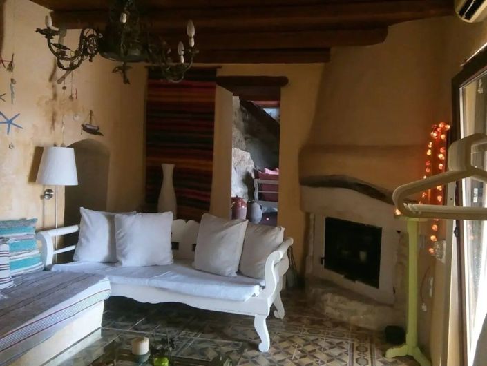 Image No.8-1 Bed House for sale