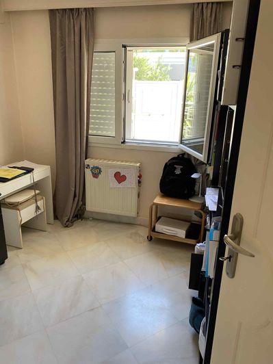 Image No.1-5 Bed House for sale