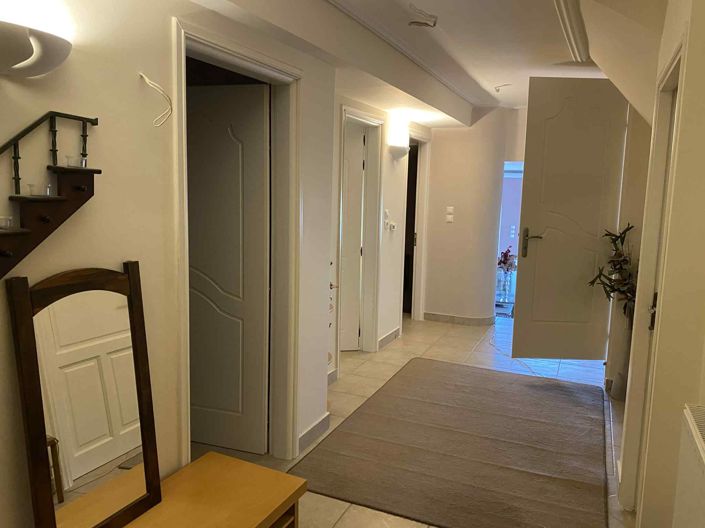 Image No.15-5 Bed House for sale