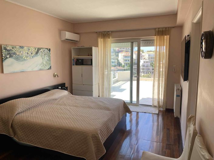 Image No.43-5 Bed House for sale