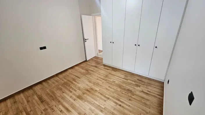 Image No.19-2 Bed House for sale