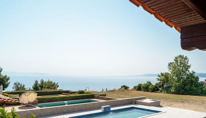 Image No.2-5 Bed House for sale