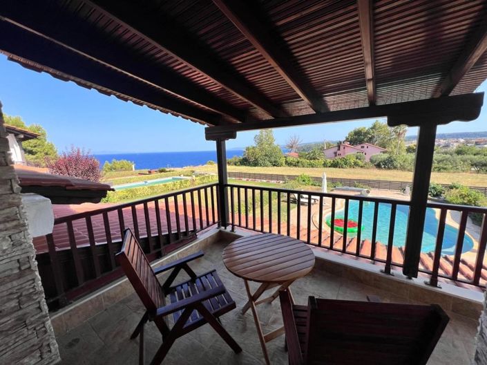 Image No.3-5 Bed House for sale