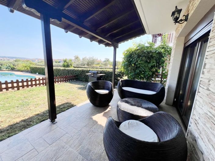 Image No.4-5 Bed House for sale