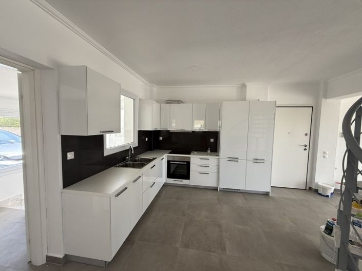 Image No.15-5 Bed House for sale