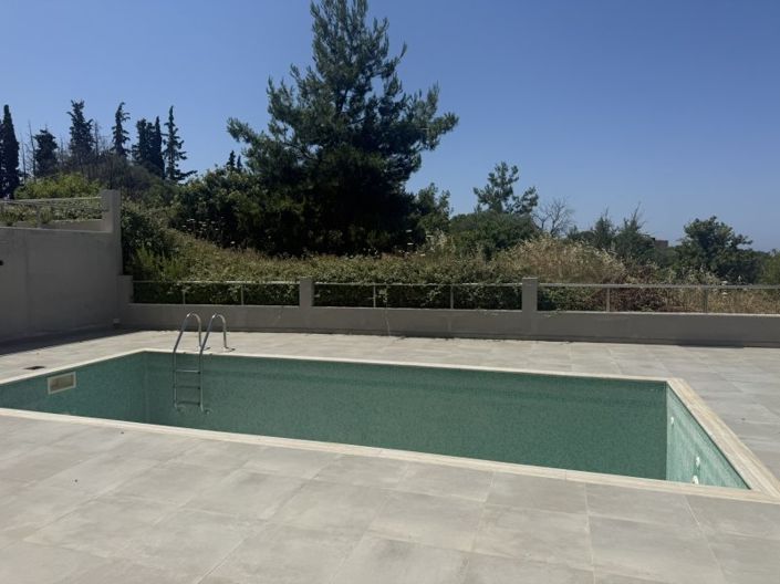 Image No.21-5 Bed House for sale