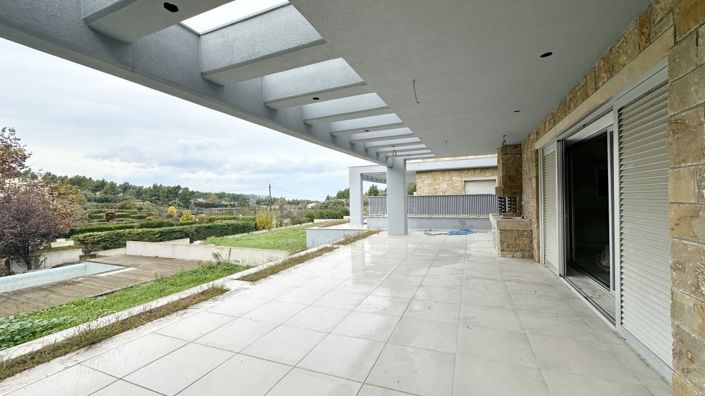 Image No.12-4 Bed House for sale