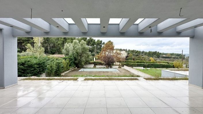 Image No.13-4 Bed House for sale