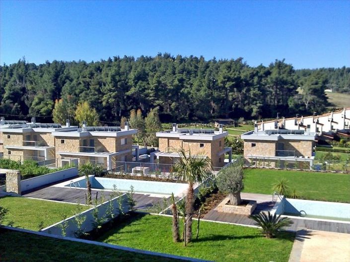 Image No.2-Maison de 4 chambres à vendre à Chypre