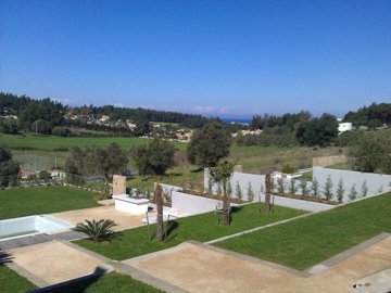 2fd6bd1c-be97-49b1-be0d-3f2b77350e0c