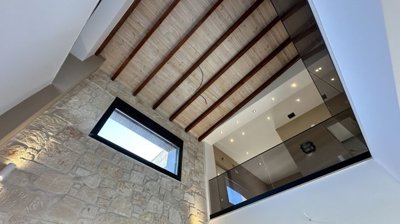 afefcf39-8741-4907-a0f0-2c3747f6b4f7