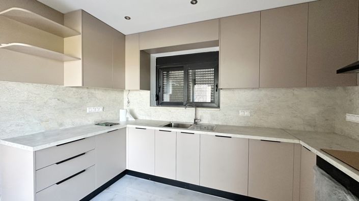 Image No.15-Maison de 4 chambres à vendre à Chypre