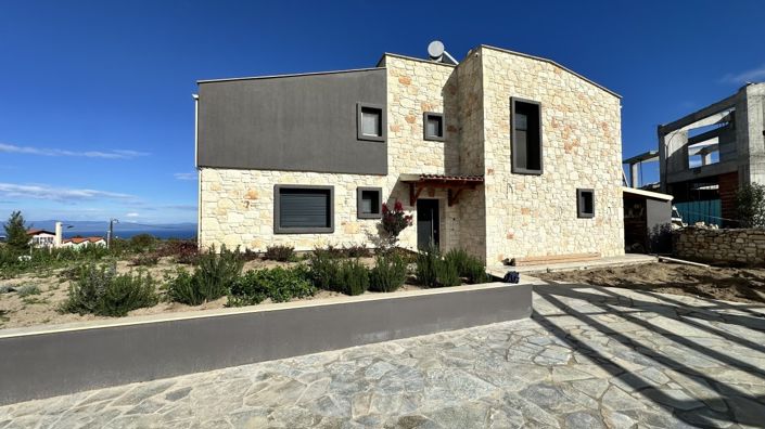 Image No.2-Maison de 4 chambres à vendre à Chypre