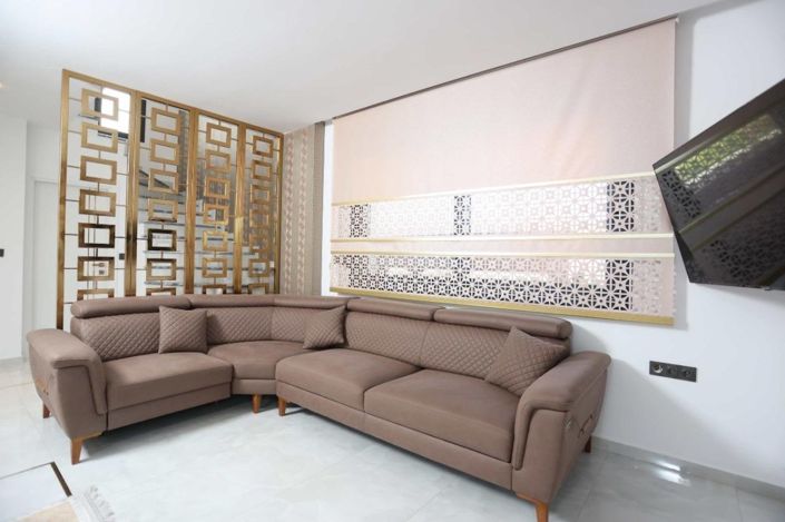 Image No.10-3 Bed House for sale