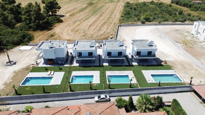 Image No.13-3 Bed House for sale