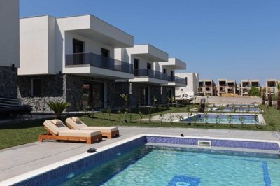 c60726dd-0d30-462a-9d21-3aa135e72e07