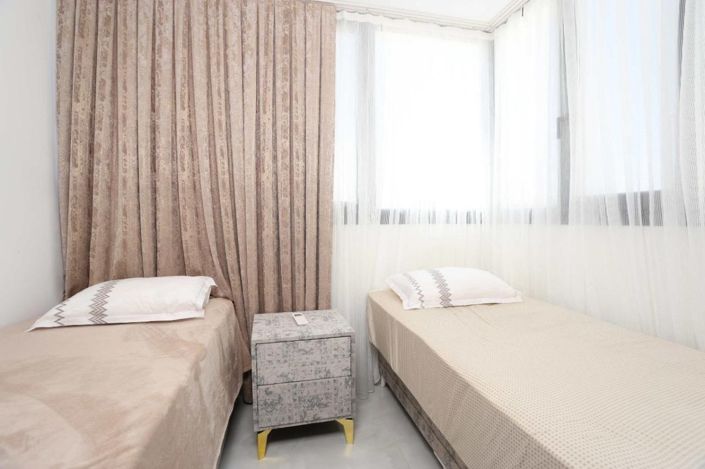 Image No.5-3 Bed House for sale