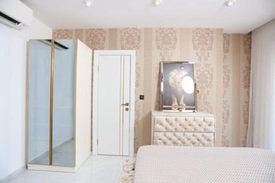 de386b05-68f8-4827-ae67-7247a92ba134