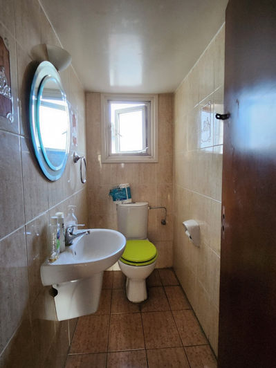 Image No.12-3 Bed Apartment for sale