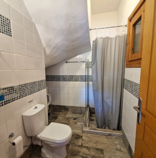 Image No.14-4 Bed House for sale