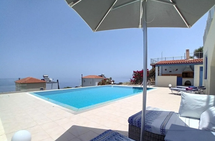 Image No.10-2 Bed House for sale