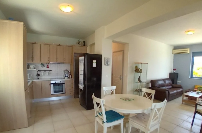 Image No.16-2 Bed House for sale